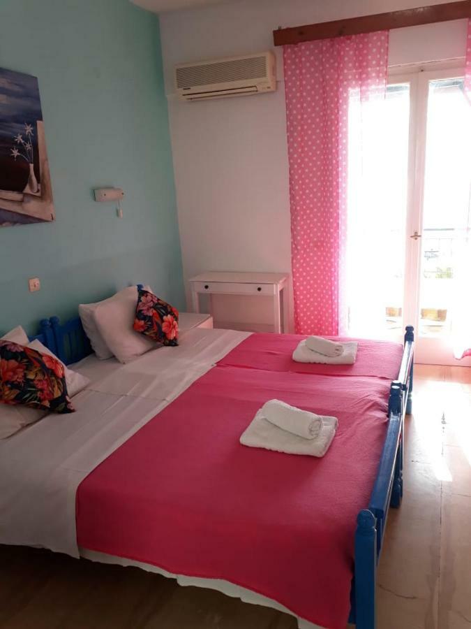 Sol E Mar Sea Side View Guesthouse Perama  Exterior foto